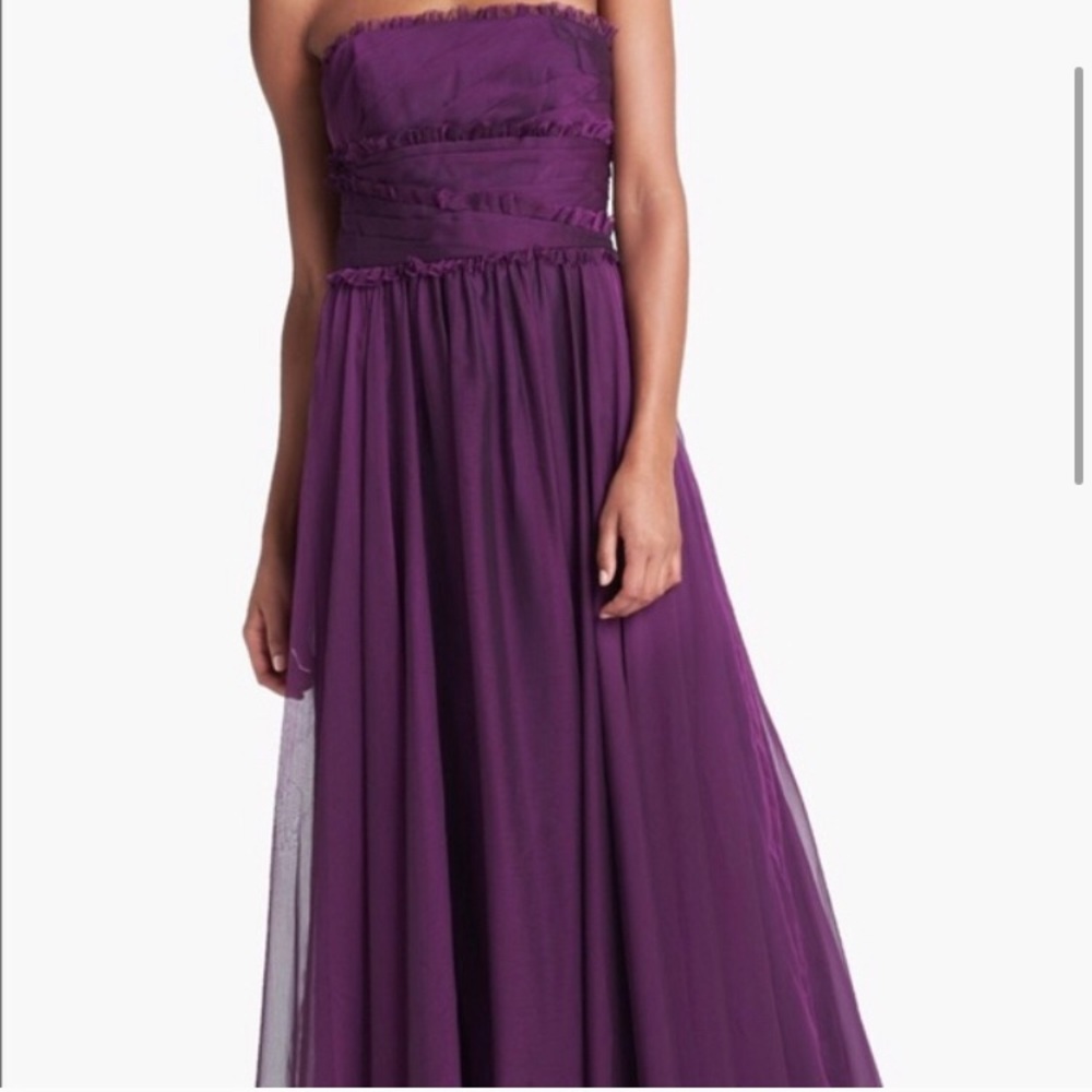 NWT Monique Lhuillier Strapless Chiffon Gown - Picture 3 of 8